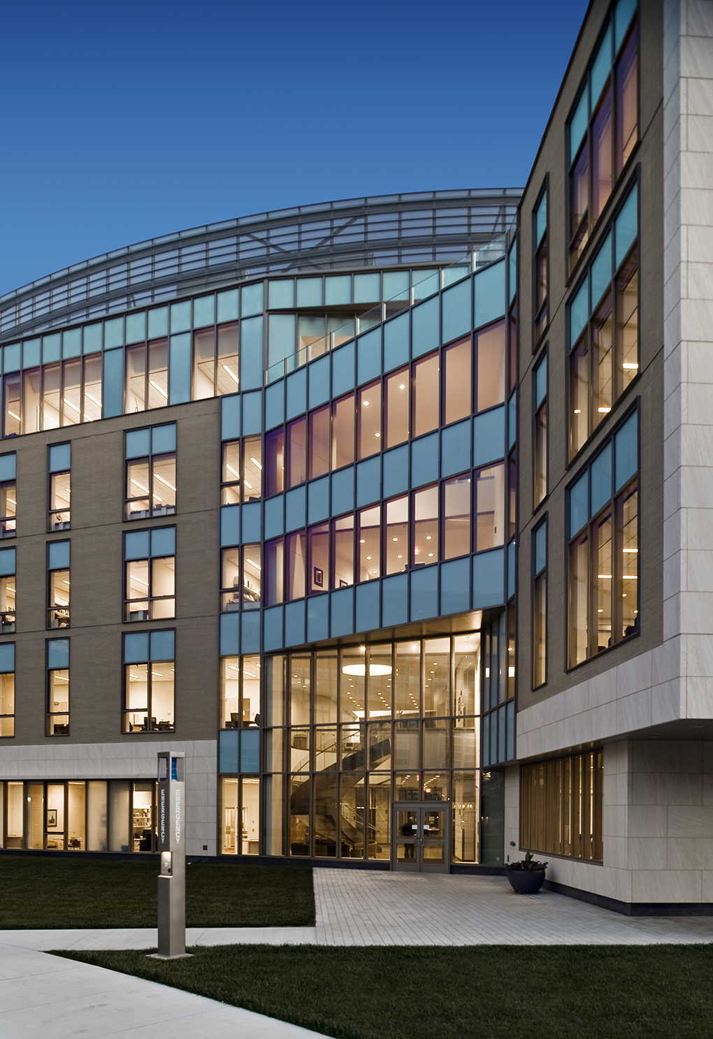 Simmons College School of Management*