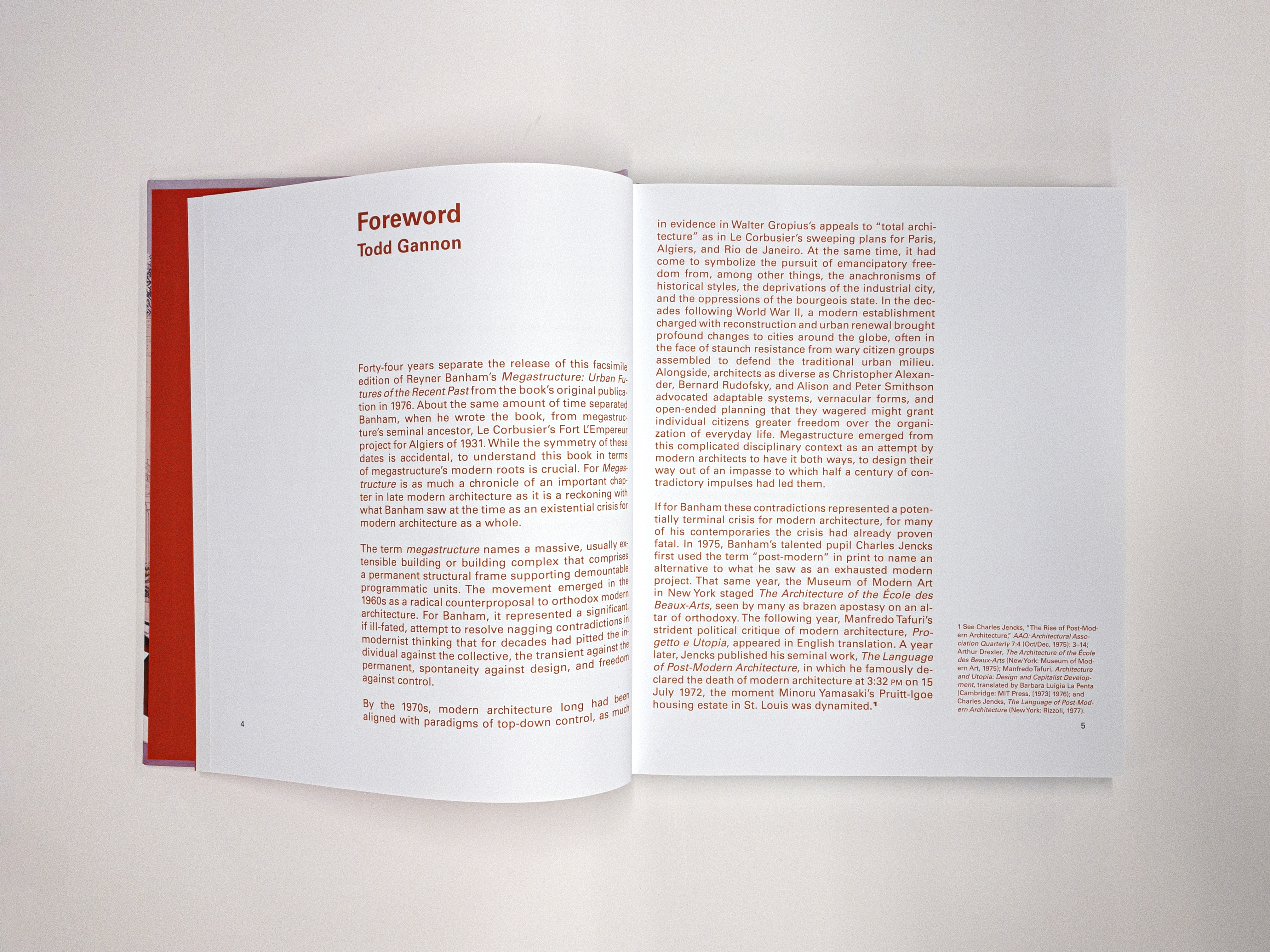 Megastructure: Urban Futures of the Recent Past